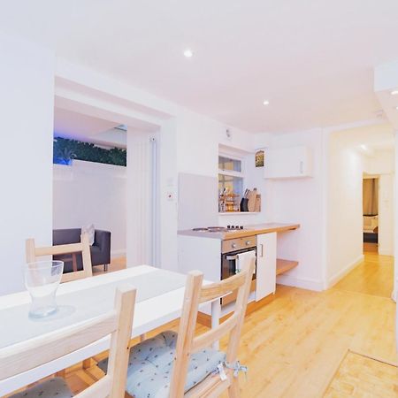 Charming 2 Bedroom In Central Londen Buitenkant foto