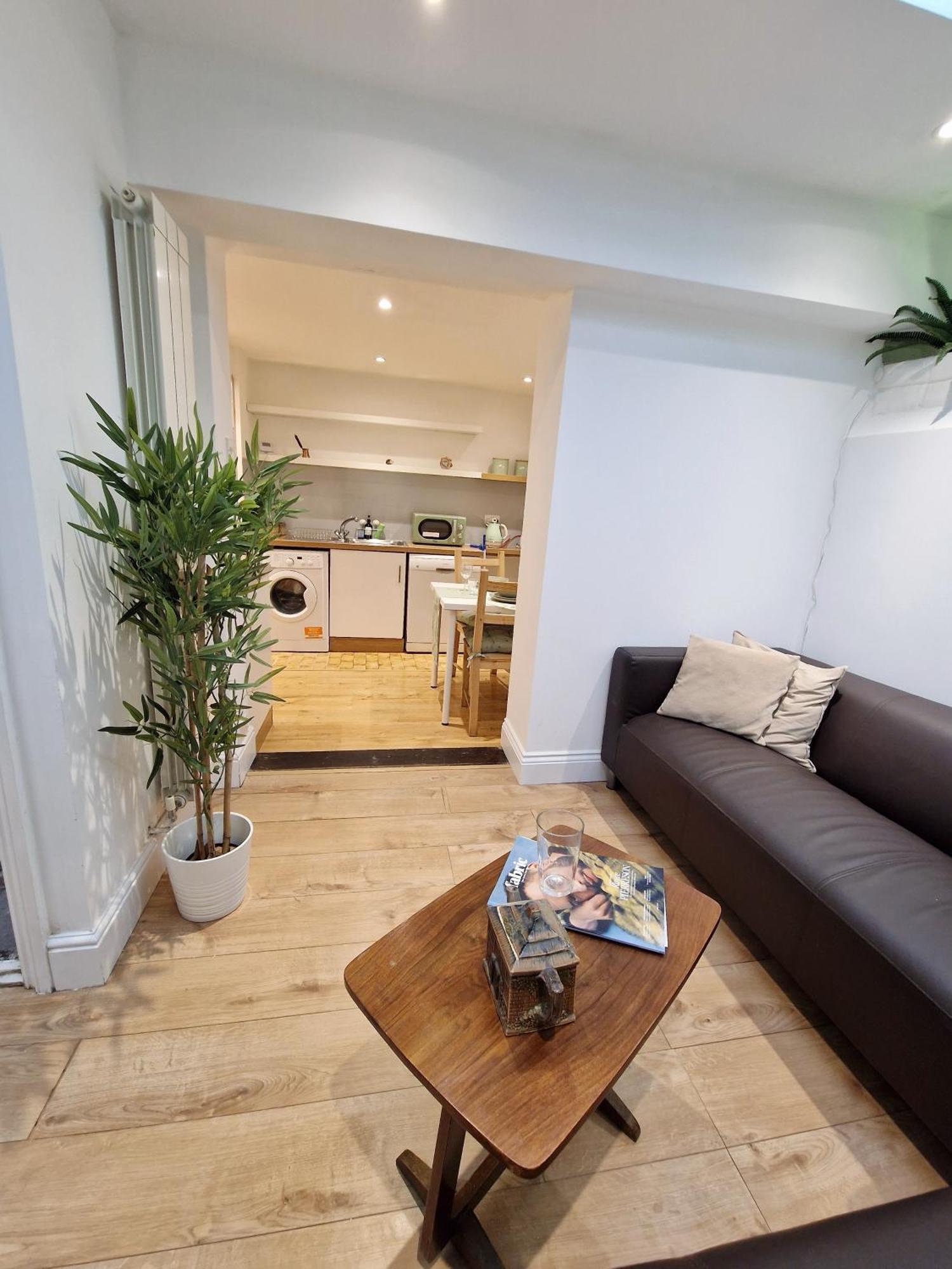 Charming 2 Bedroom In Central Londen Buitenkant foto